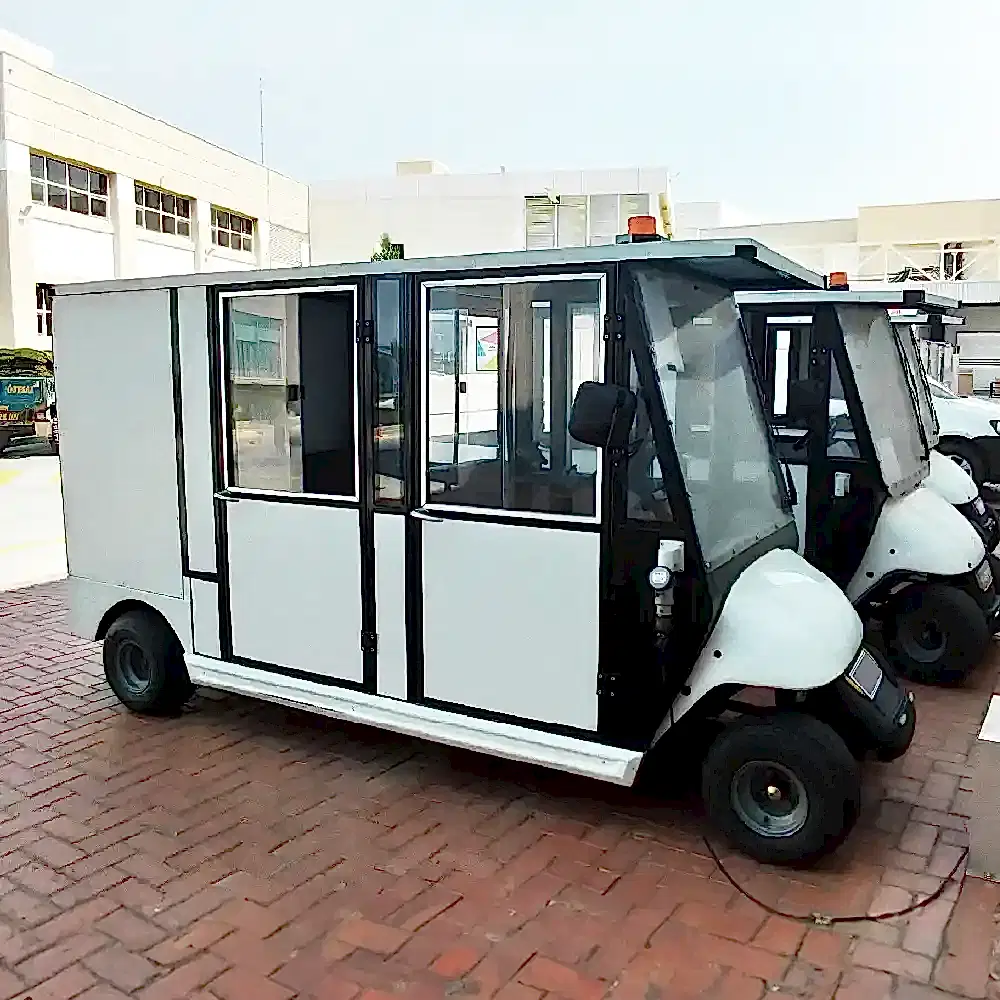 Electric 4 Seater Enclosed Golf Cart Dass BAGI-4KK Electric 4 Seater Enclosed Golf Cart Dass BAGI-4KK