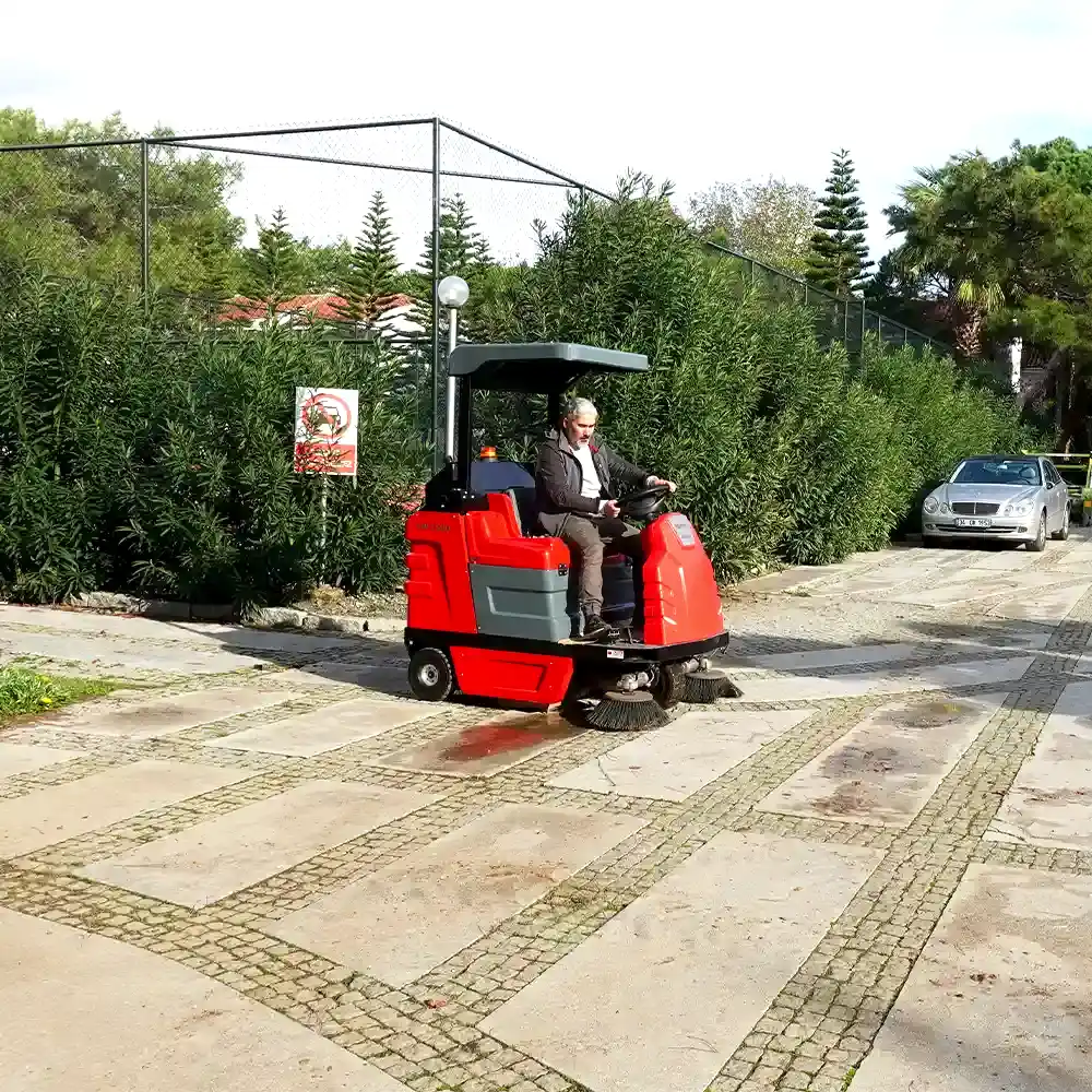 Hidrolik Yol Süpürücüsü - Damperli Sweeper Dass SW 150D Hidrolik Yol Süpürücüsü - Damperli Sweeper Dass SW 150D